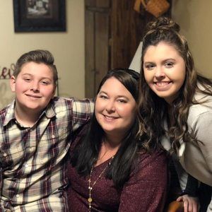 Meet your Posher, Lori